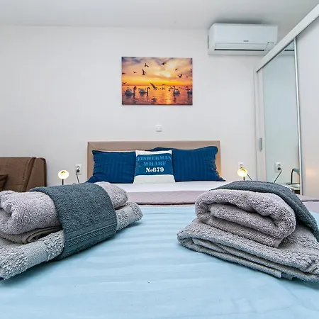 بيت ضيافة Jakirusa 3*