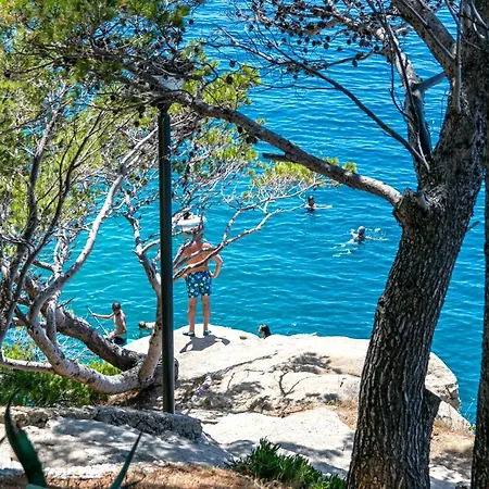 بيت ضيافة Jakirusa 3*